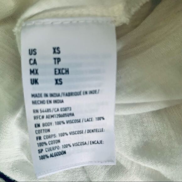 American Eagle Crochet Lace Open Back Top Size XS - Picture 9 of 9